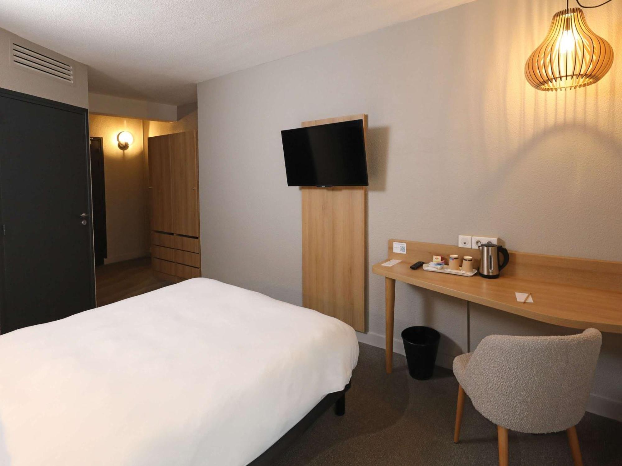 Mercure Abbeville Centre - Porte De La Baie De Somme Exterior photo